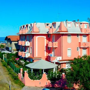 ferienwohnung-porto-garibaldi-120s.emilia-romagnahotels.net/